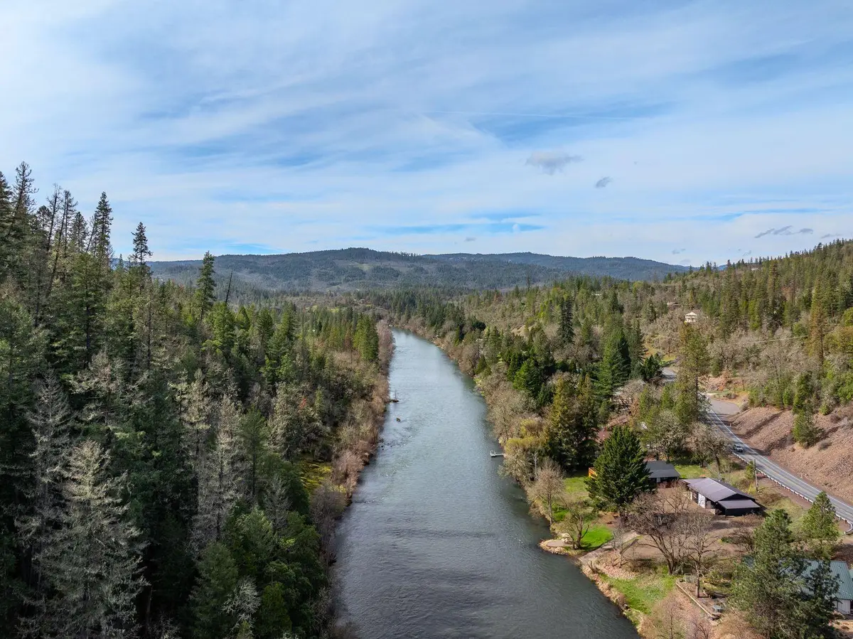 24990 Highway 62, Trail, OR 97541 - #1
