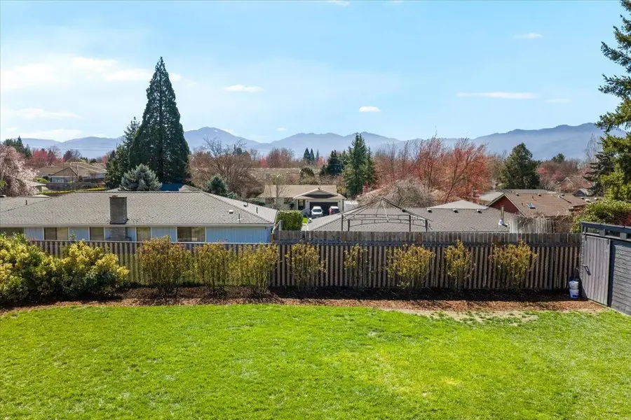 3208 Burton Drive, Medford, OR 97504 - #3