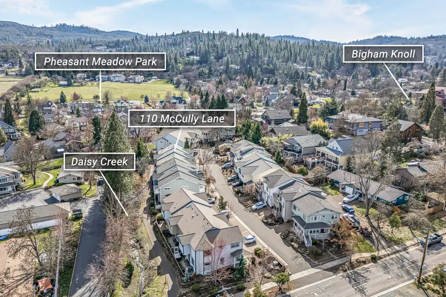 110 Mccully Lane, Jacksonville, OR 97530 - #2