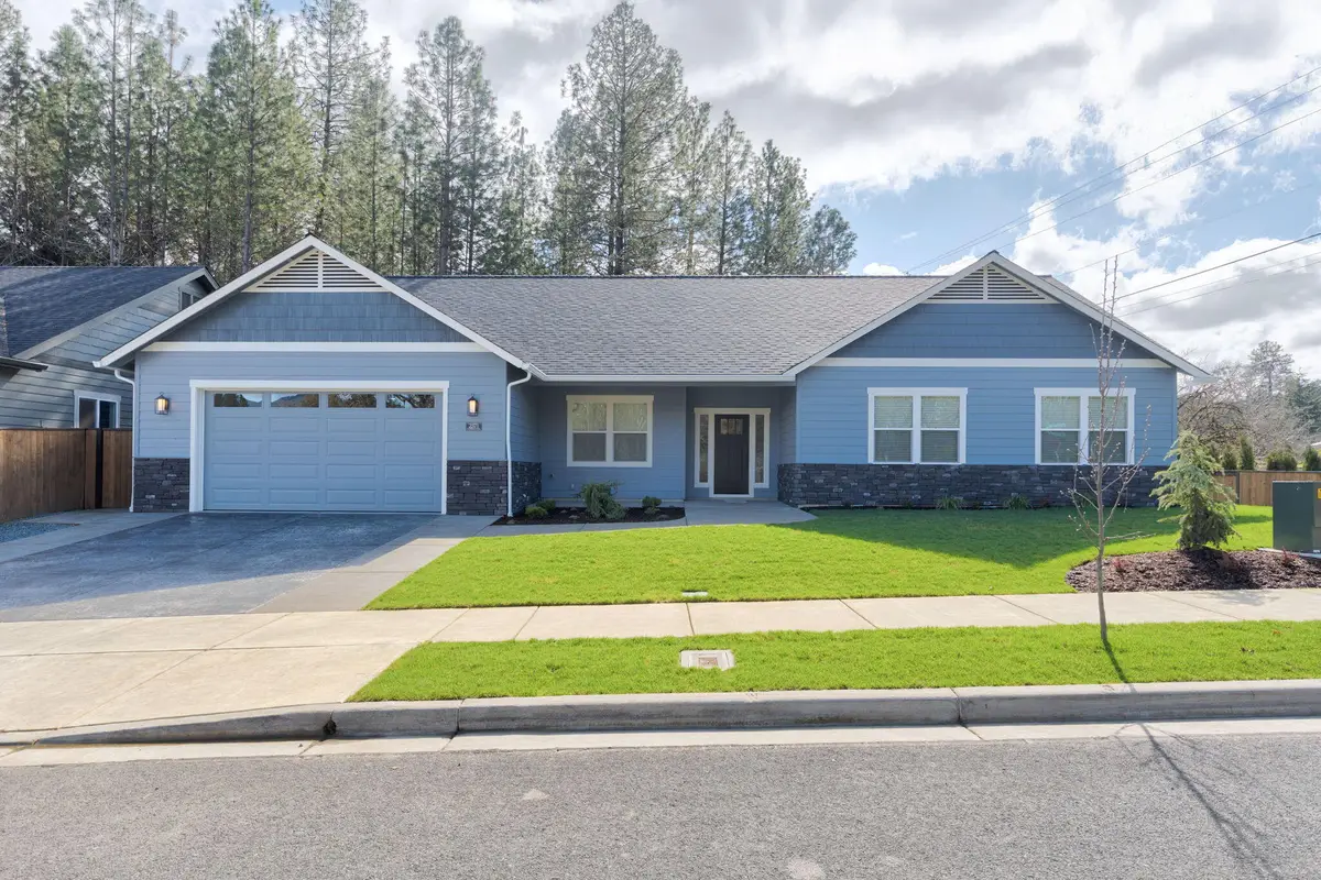 2571 Overland Drive #Lot 2, Grants Pass, OR 97527 - #1