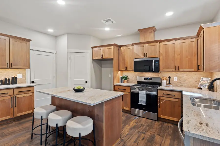2571 Overland Drive #Lot 2, Grants Pass, OR 97527 - #2