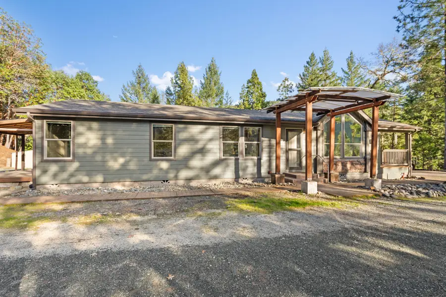 120 Siskiyou Drive, Grants Pass, OR 97526 - #2