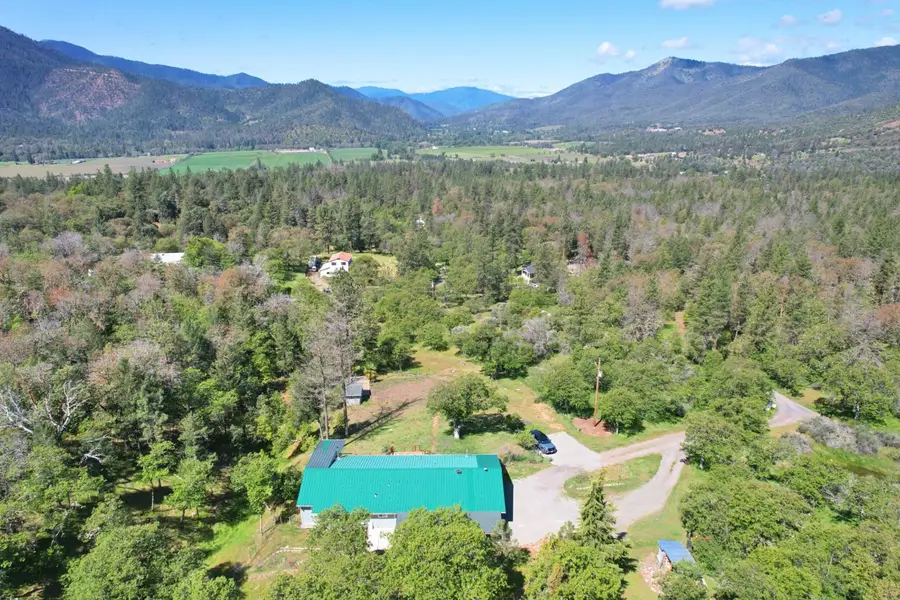 401 Tumbleweed Drive, Jacksonville, OR 97530 - #3