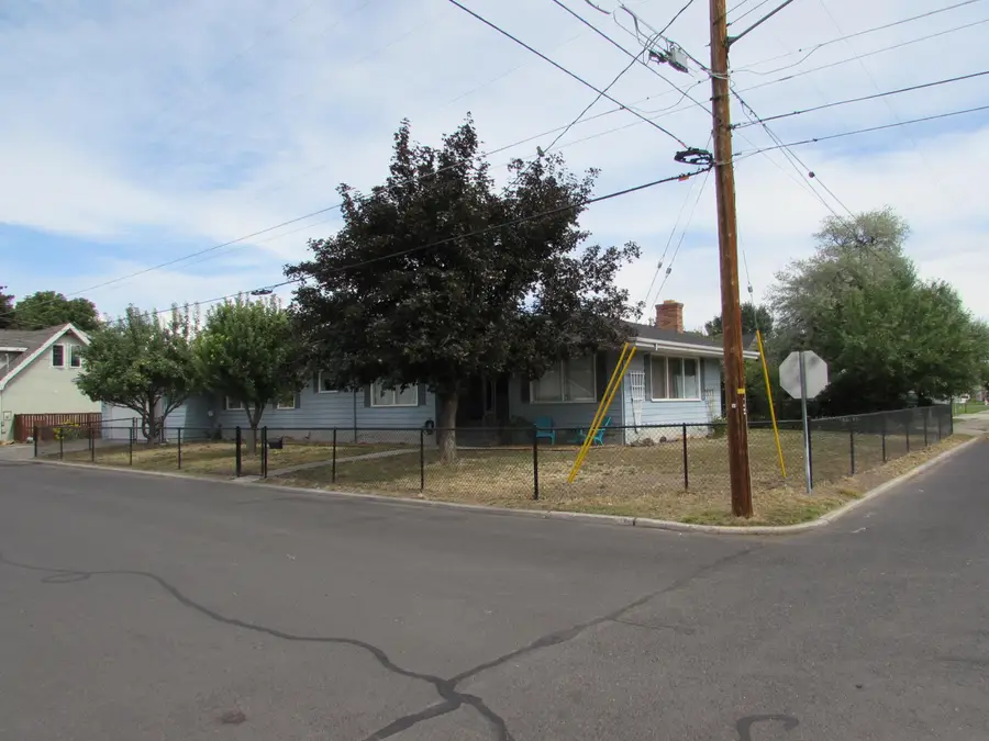 110 NE Idlewood Street, Prineville, OR 97754 - #2