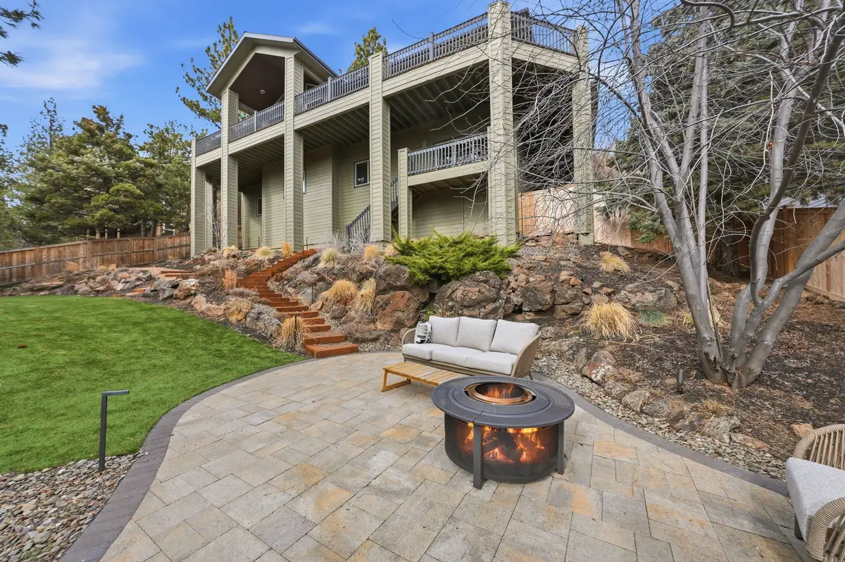 1989 NW Iowa Avenue, Bend, OR 97703 - #1