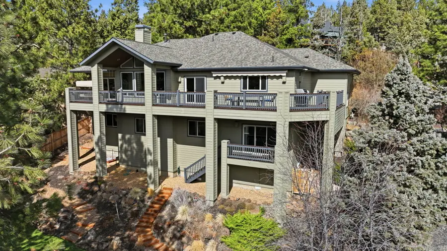 1989 NW Iowa Avenue, Bend, OR 97703 - #2