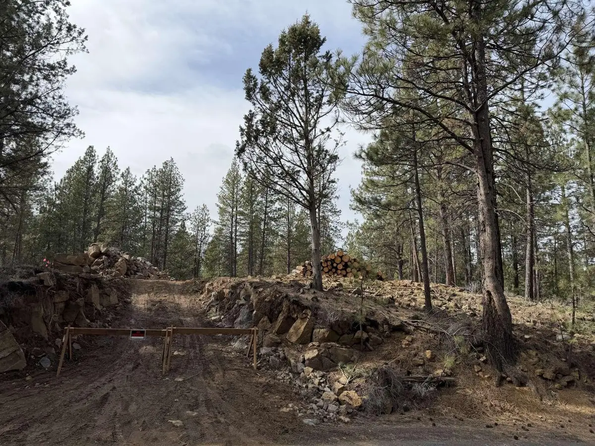 18917 Baker Road, Bend, OR 97702 - #1
