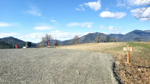 0 Messinger Road #100, Grants Pass, OR 97527