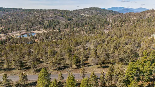1140 Vine Maple Drive, Klamath Falls, OR 97601