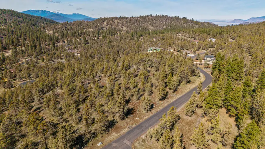 1140 Vine Maple Drive, Klamath Falls, OR 97601 - #2