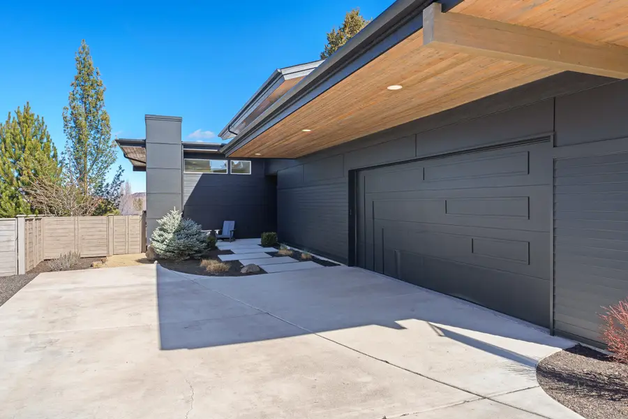 20640 Cougar Peak Drive, Bend, OR 97702 - #2
