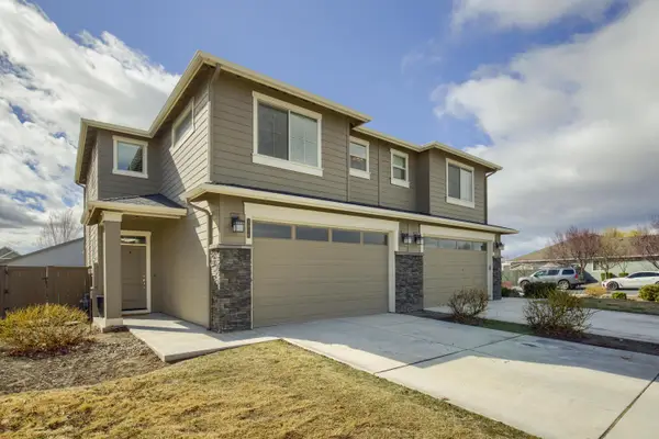 3076 SW Black Butte Lane, Redmond, OR 97756