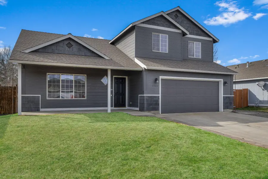 2545 NE 7th Lane, Redmond, OR 97756 - #2