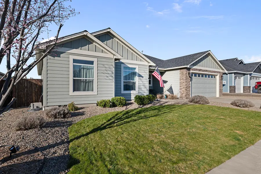 1043 Arrowhead Trail, Eagle Point, OR 97524 - #3