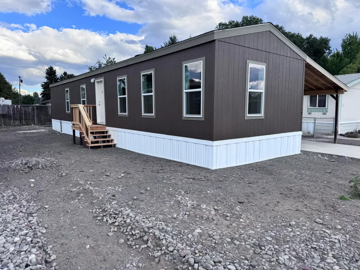 4647 Winter Avenue #9, Klamath Falls, OR 97603 - #1