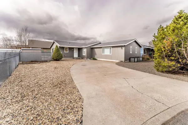 961 S Algonquian Court, Prineville, OR 97754