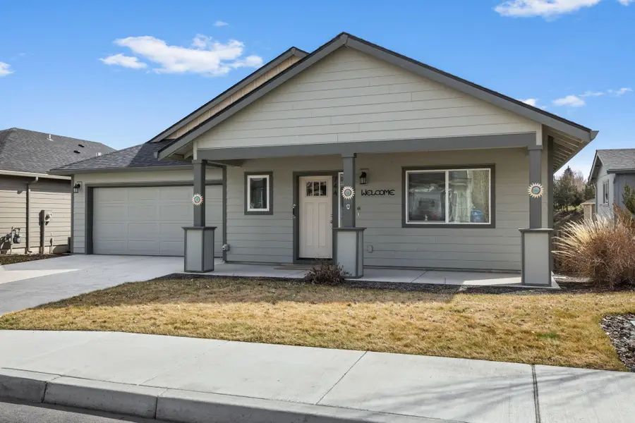 744 NE Brookstone Drive, Prineville, OR 97754 - #2