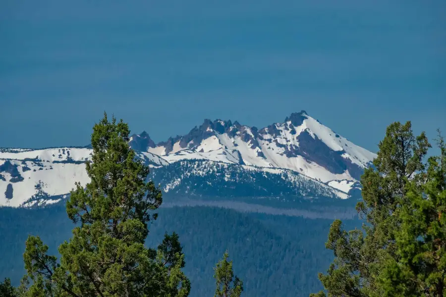 17949 Cascade Estates Drive, Bend, OR 97703 - #2