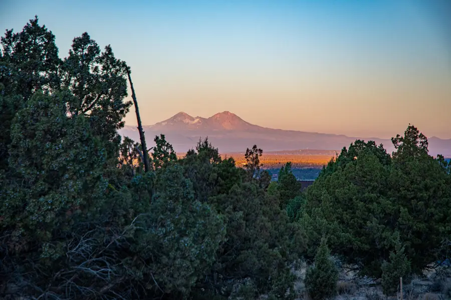 SW Vaqueros Way #Lot 8, Powell Butte, OR 97753 - #3