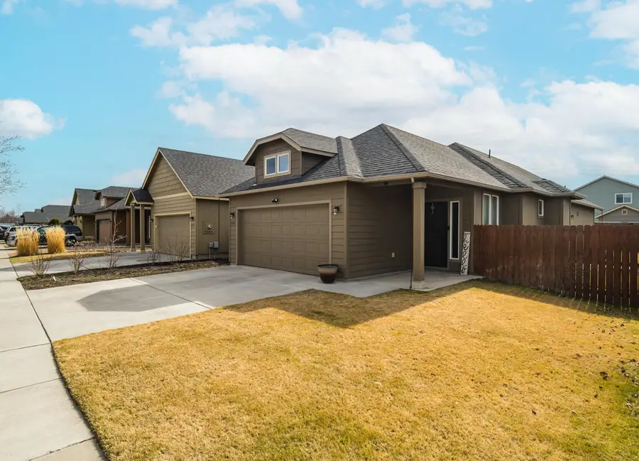 2745 NE Aldrich Avenue, Bend, OR 97701 - #2
