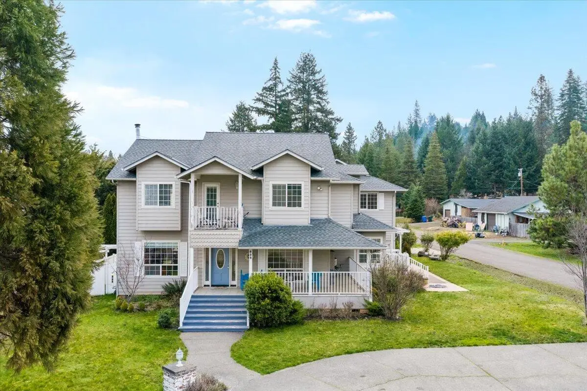 835 Redwood Avenue, Butte Falls, OR 97522 - #1