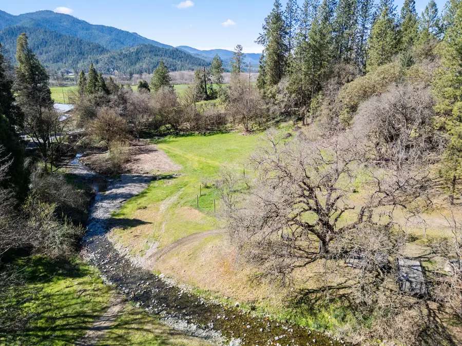 151 Kubli Road, Grants Pass, OR 97527 - #3