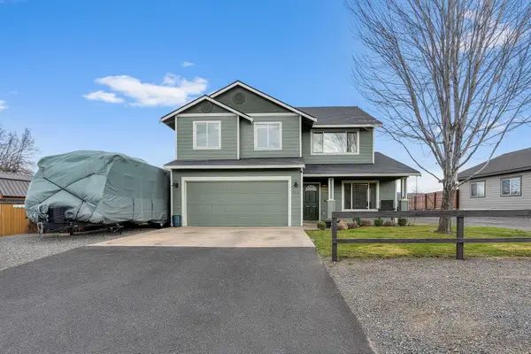 589 SE 10th Street, Madras, OR 97741