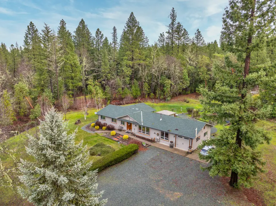9728 Lower River Road, Grants Pass, OR 97526 - #2