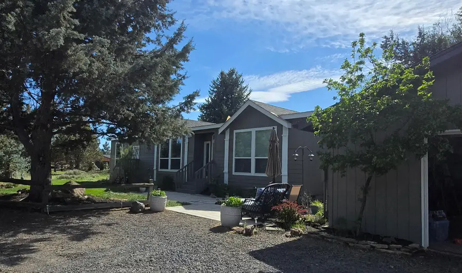 69592 Lake Drive, Sisters, OR 97759 - #2