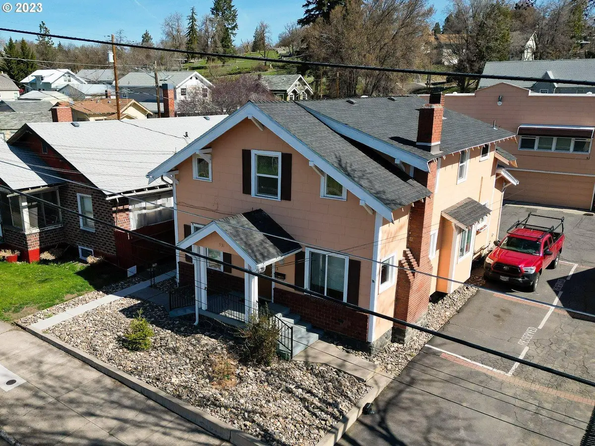 531 N 11th Street, Klamath Falls, OR 97601 - #1