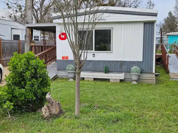380 W Gregory Road #UNIT 1, Central Point, OR 97502