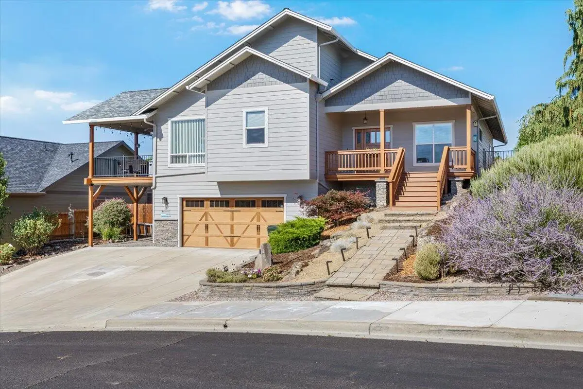 16 Terra Linda Court, Eagle Point, OR 97524 - #1