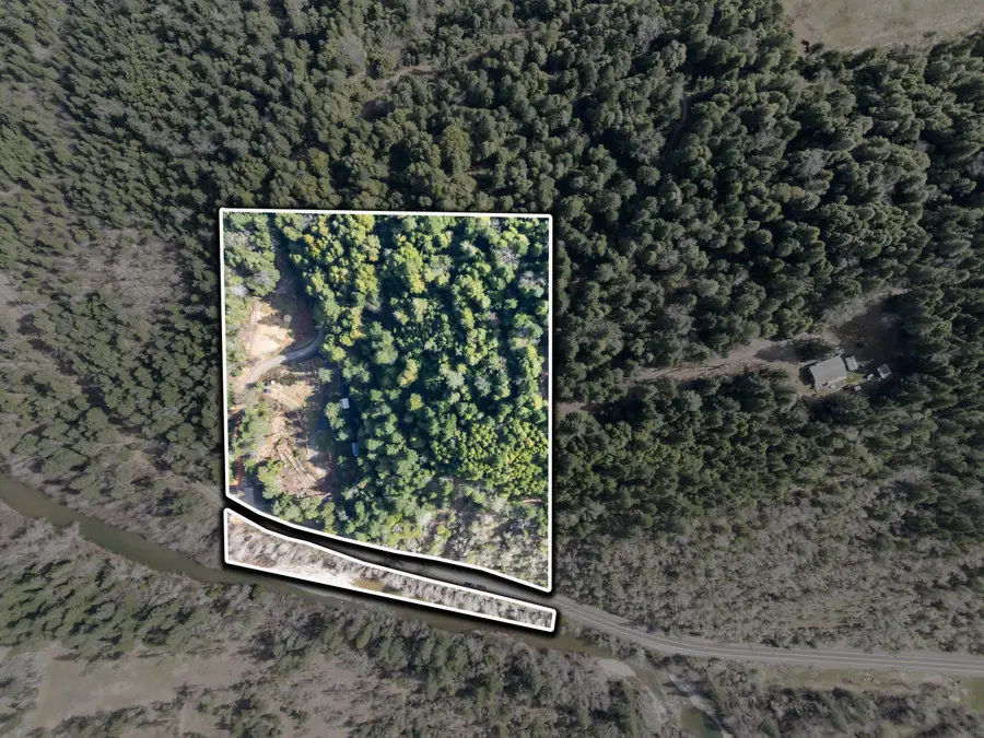 6223 Takilma Road, Cave Junction, OR 97523 - #3