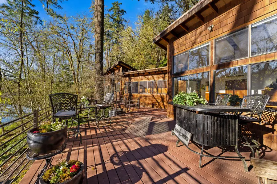 4941 Riverbanks Road, Grants Pass, OR 97527 - #3