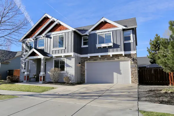 2773 NW Greenwood Avenue, Redmond, OR 97756
