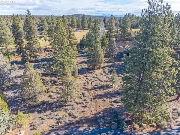 69130 Damsel Fly Court #Lot 57, Sisters, OR 97759