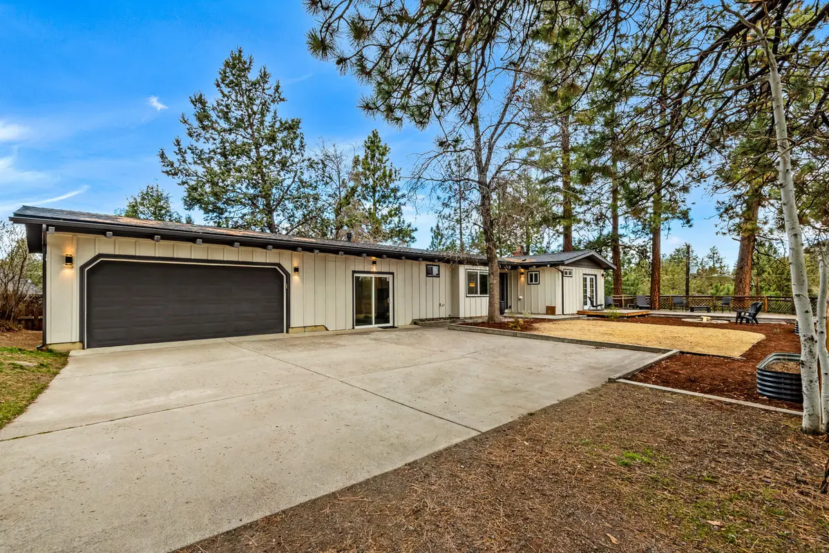 1363 NE Bear Creek Road, Bend, OR 97701 - #1