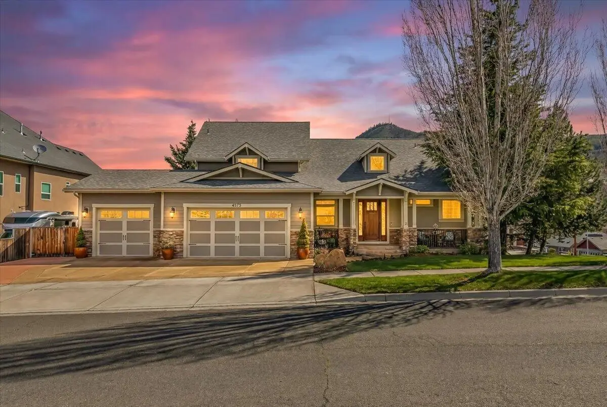 4575 Hathaway Drive, Medford, OR 97504 - #1