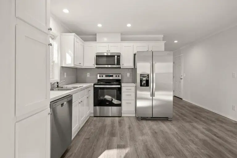 6850 Downing Road #SPC 11, Central Point, OR 97502 - #3