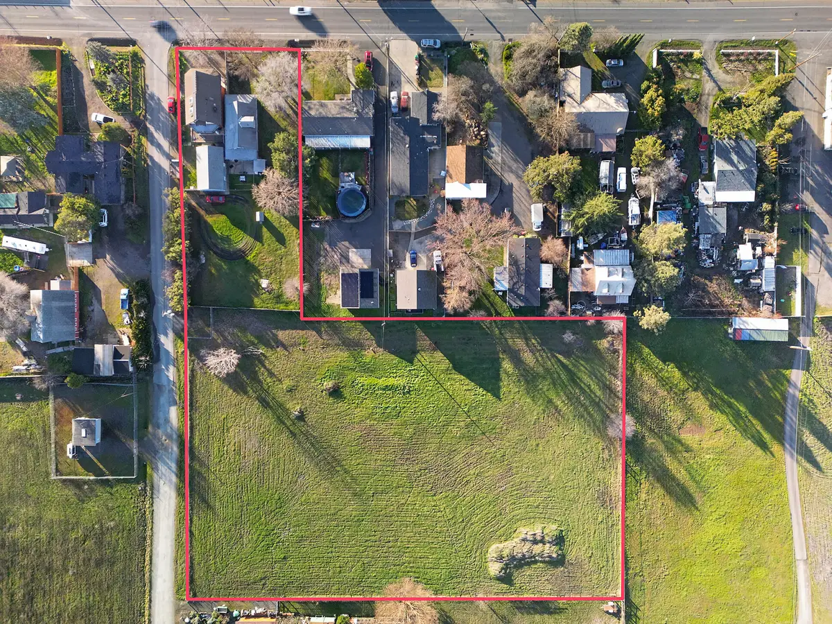 2361 Kings Highway, Medford, OR 97501 - #1