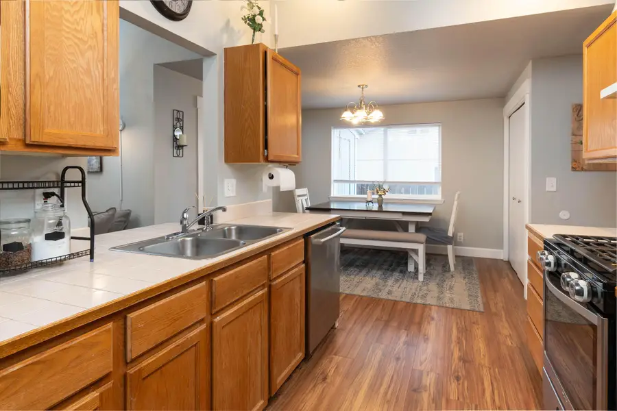 1071 NE Locksley Drive, Bend, OR 97701 - #2