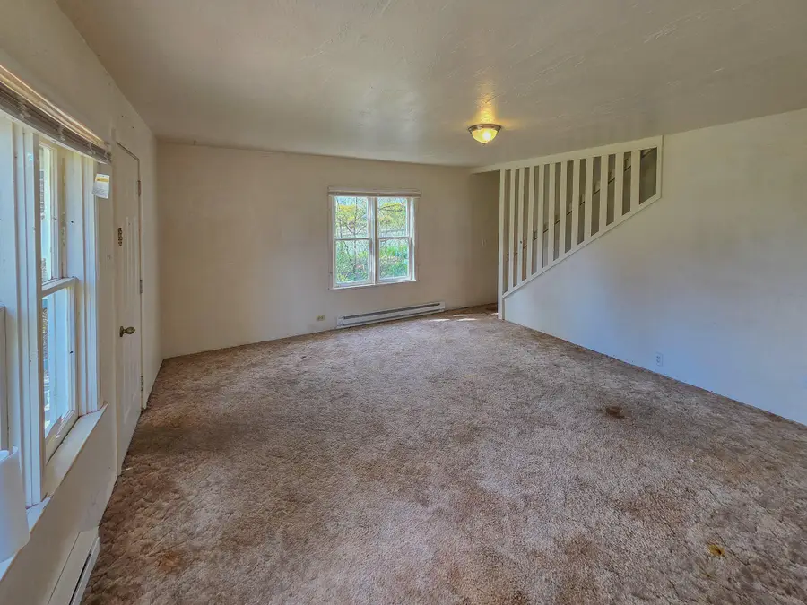 814 NW C Street, Grants Pass, OR 97526 - #2
