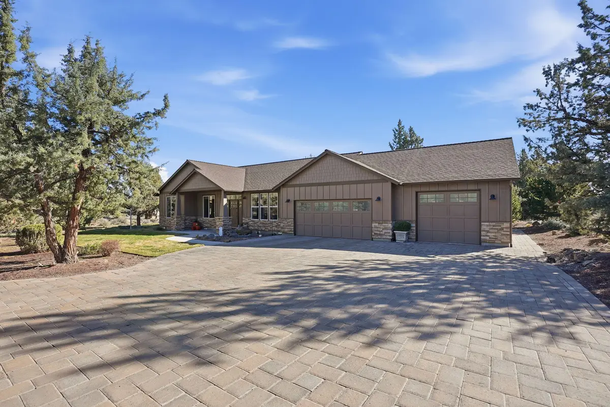 2440 Linnet Lane, Redmond, OR 97756 - #1