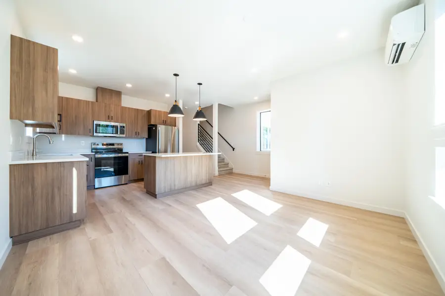 371 NW 19th Street #102, Redmond, OR 97756 - #3