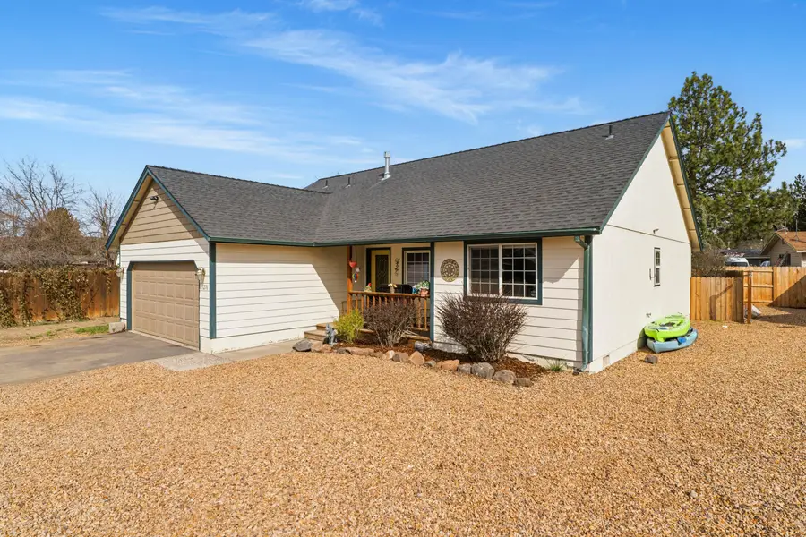 1270 SE 6th Street, Prineville, OR 97754 - #2