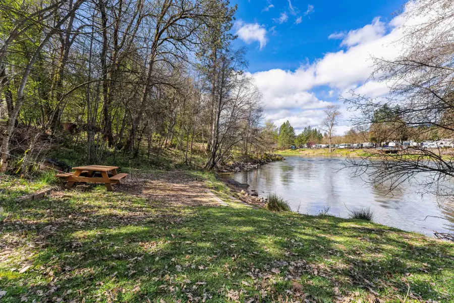 15 Black Oak Drive, Shady Cove, OR 97539 - #3