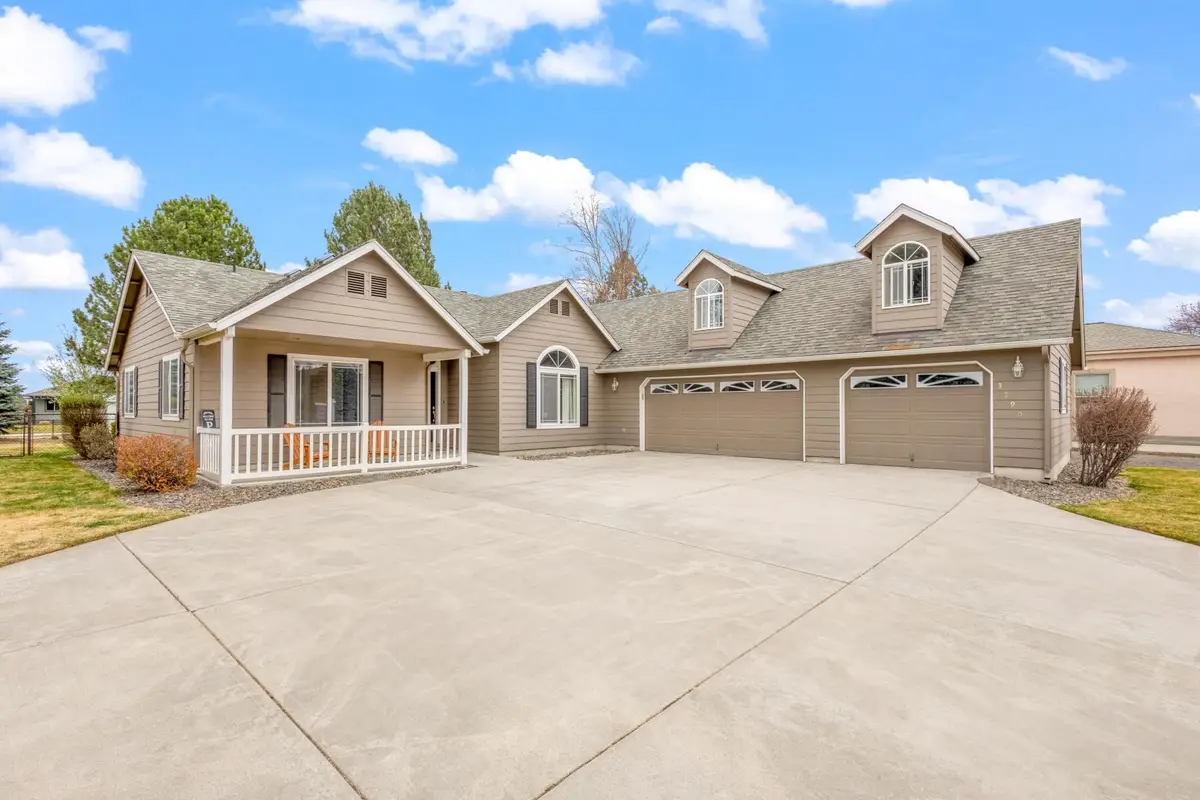 3790 SW Gene Sarazan Drive, Redmond, OR 97756 - #1