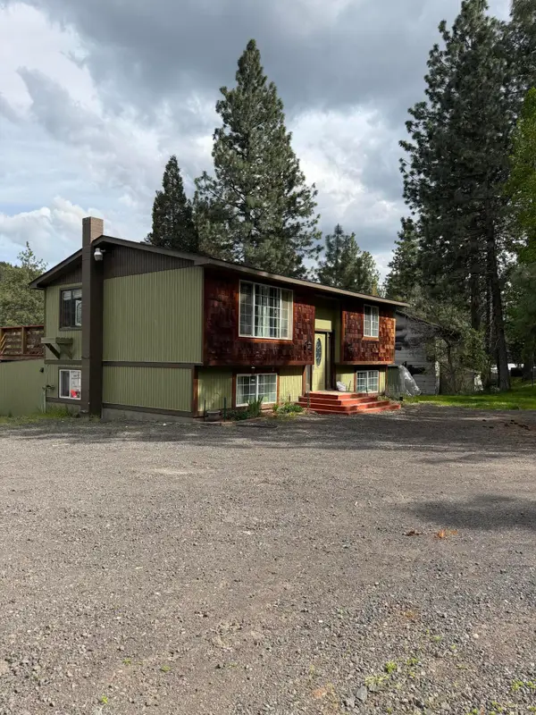 8511 Mclaughlin Lane, Klamath Falls, OR 97601
