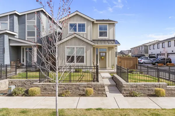3722 NE Petrosa Avenue, Bend, OR 97701