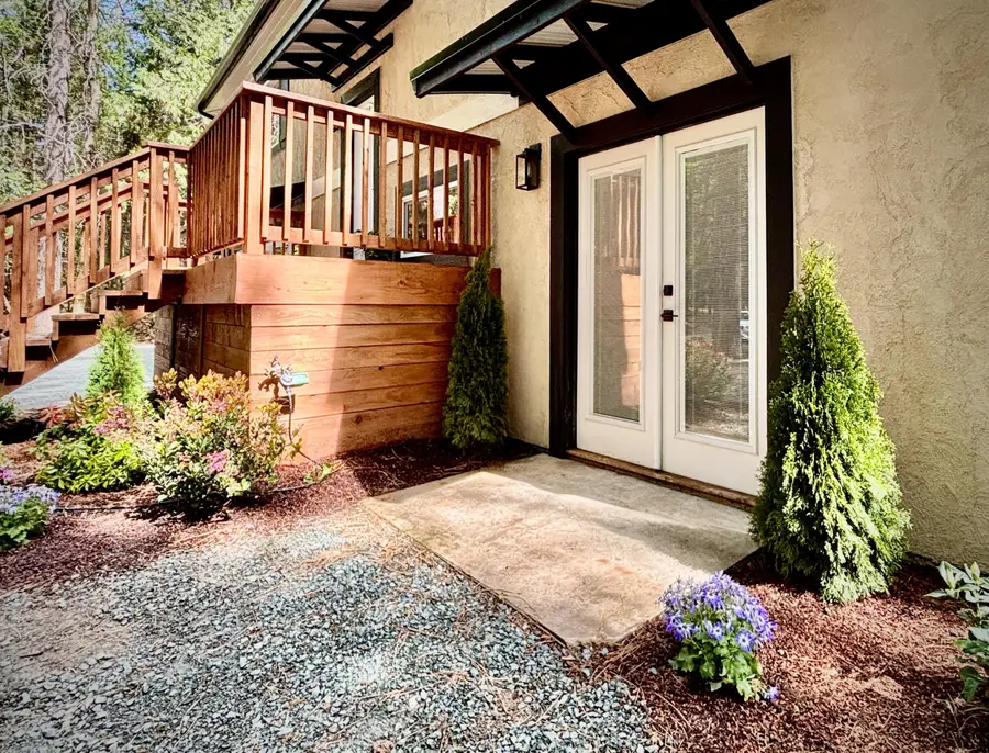5125 Hugo Road, Grants Pass, OR 97526 - #3